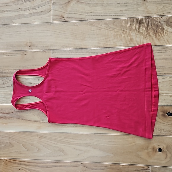 Lululemon Cool Racerback Tank, Size 6 - Picture 4 of 7